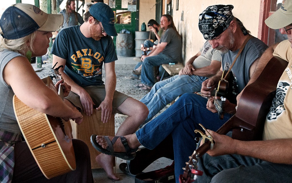 Porch music in Terlingua